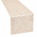 Chemin de Table Brodé Beige avec Motif Floral Élégant